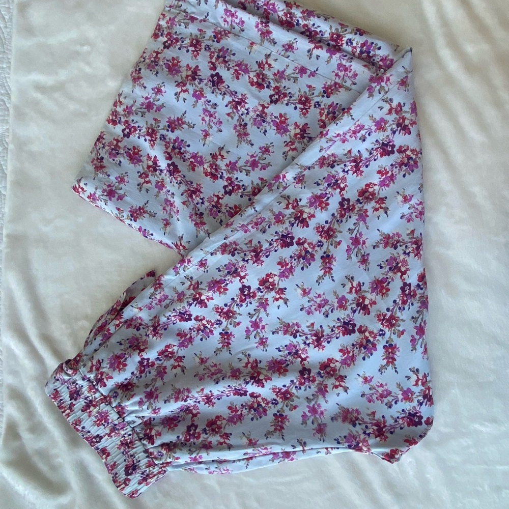 Club Monaco Floral Wide Leg Pants - Purple and White